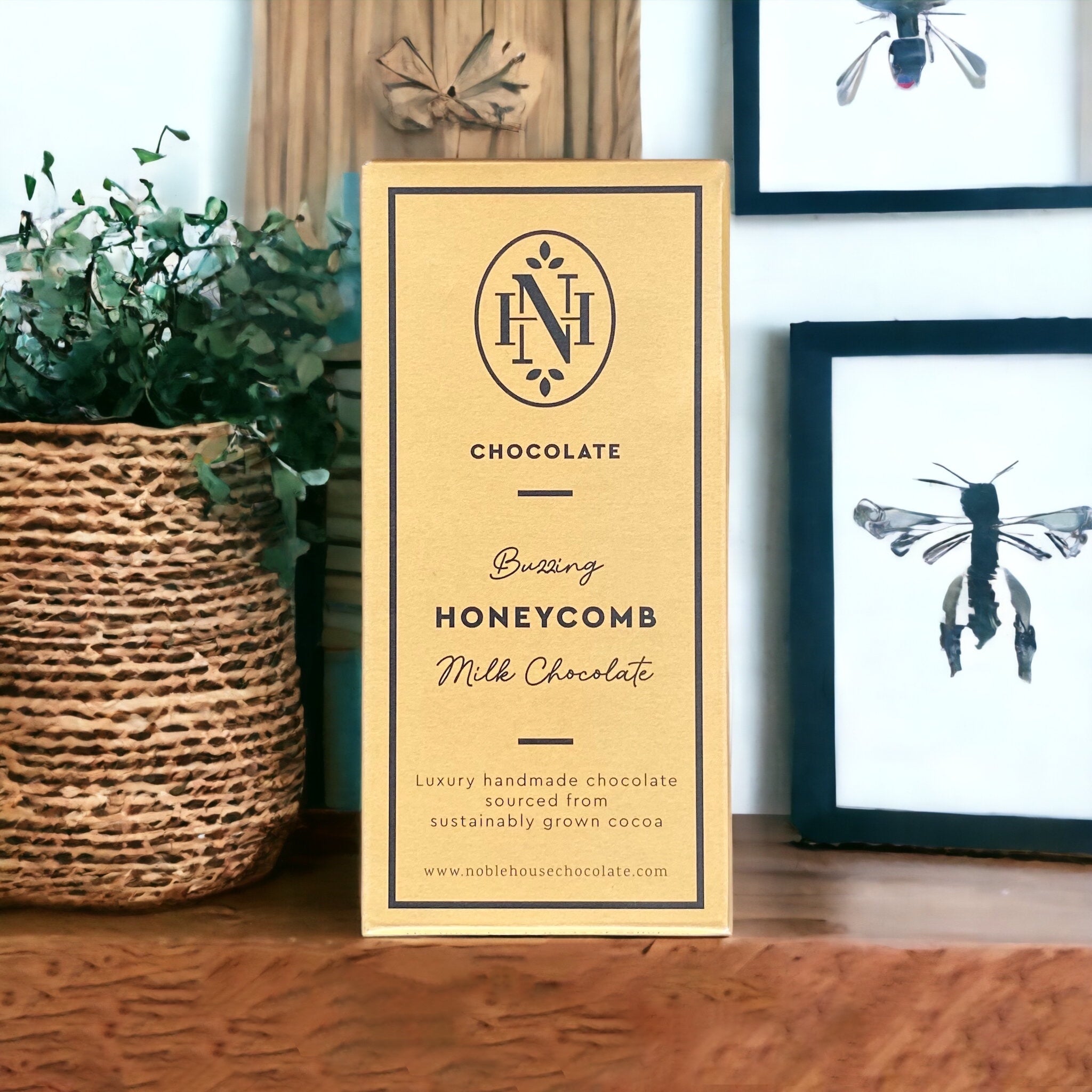 The Luxury Bubbles and Treats Gift Box
