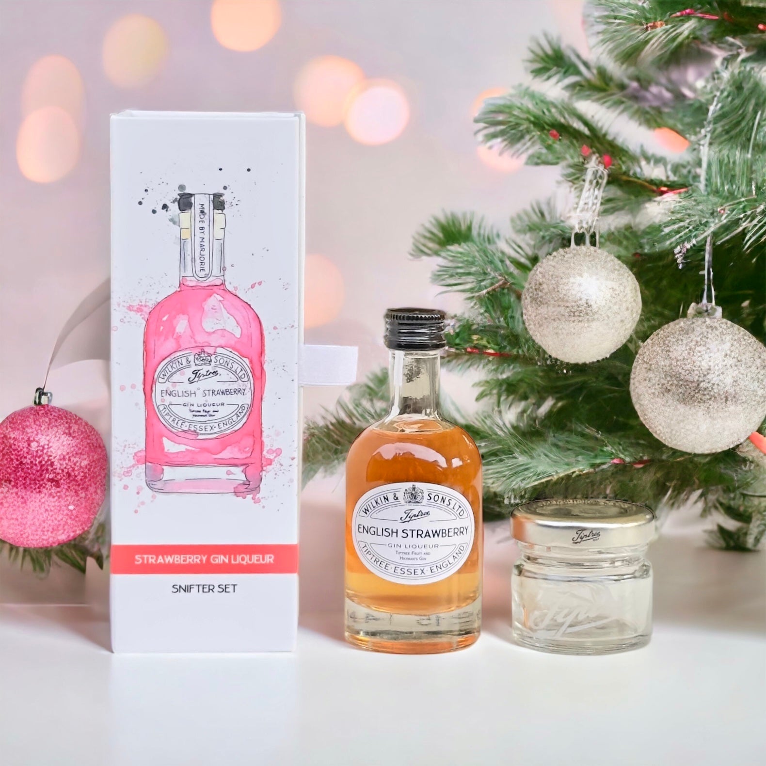 Tiptree English Strawberry Gin Liqueur Snifter Set