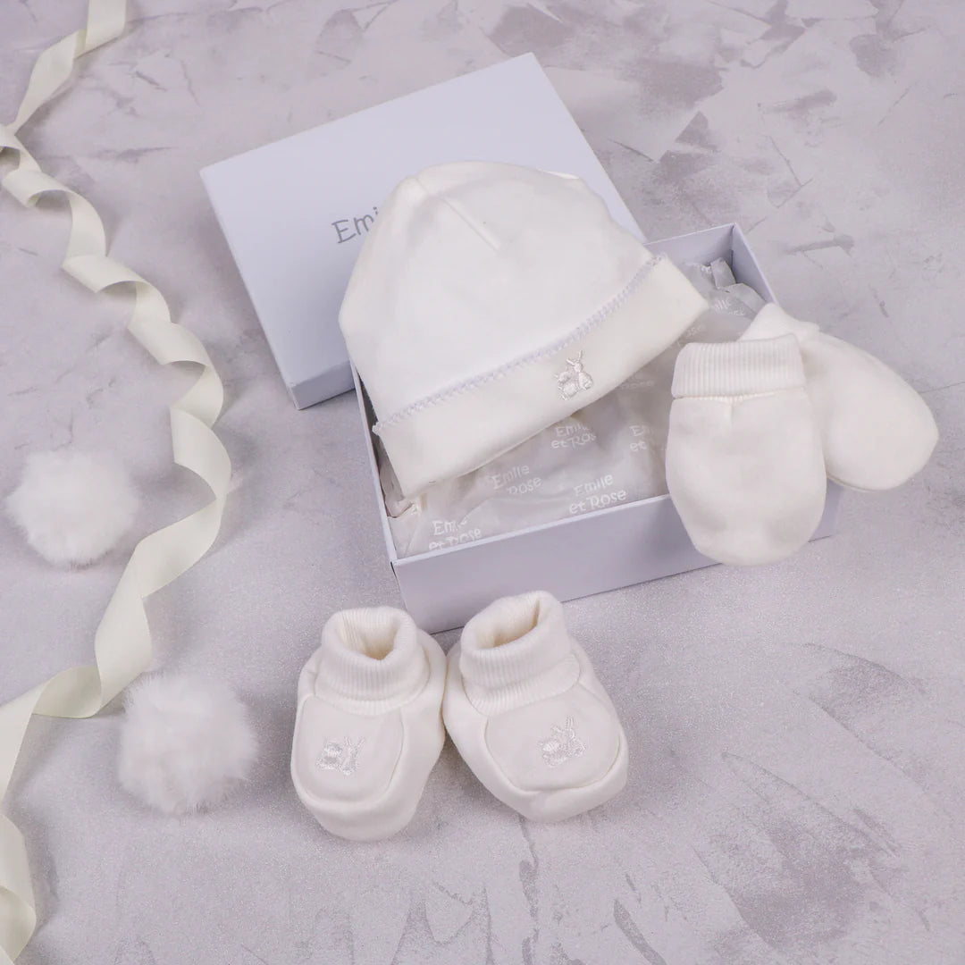 Emile et Rose Nox Unisex White New Baby Gift Set