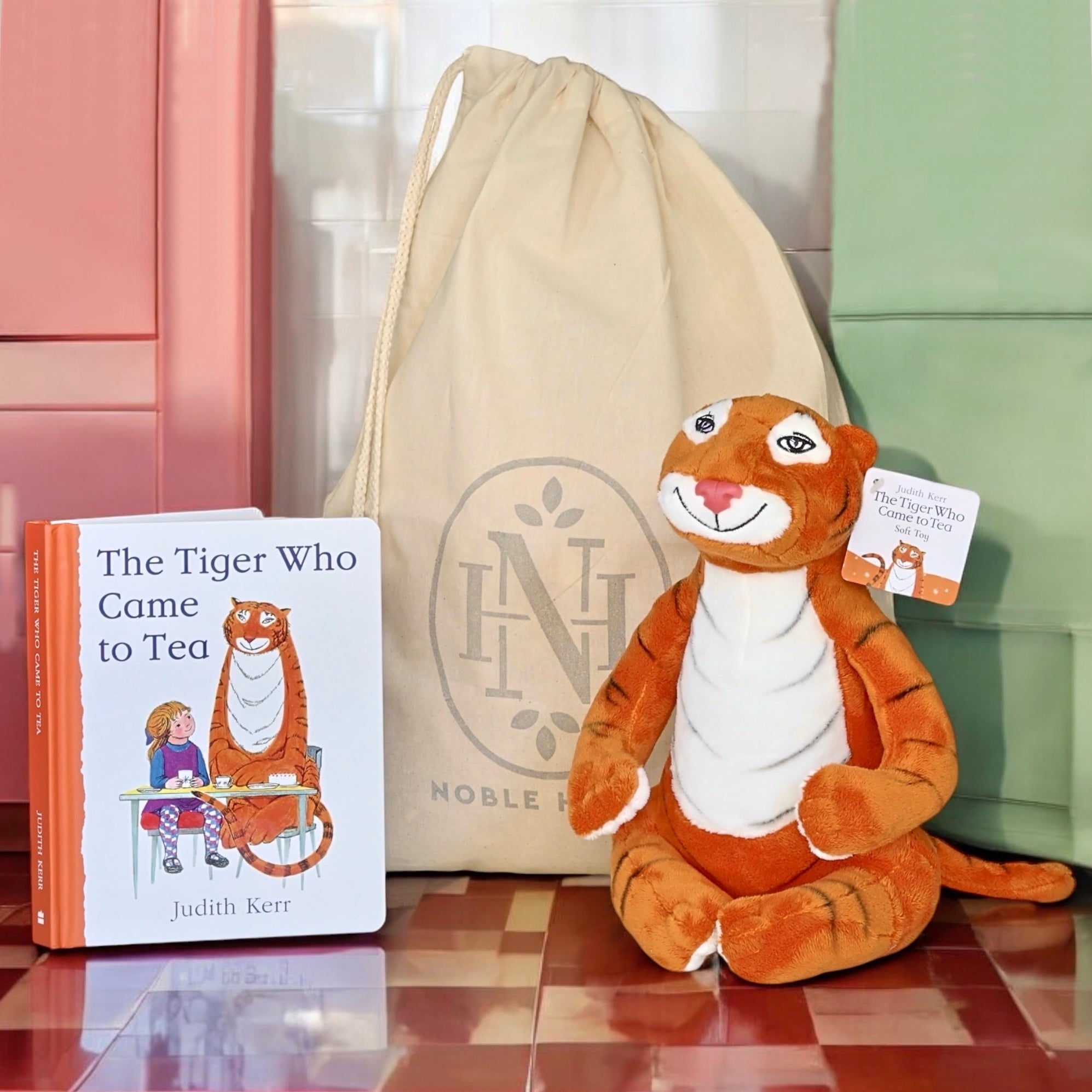 The Tiger Who Came To Tea Gift Set with Tiger Soft Toy & Book