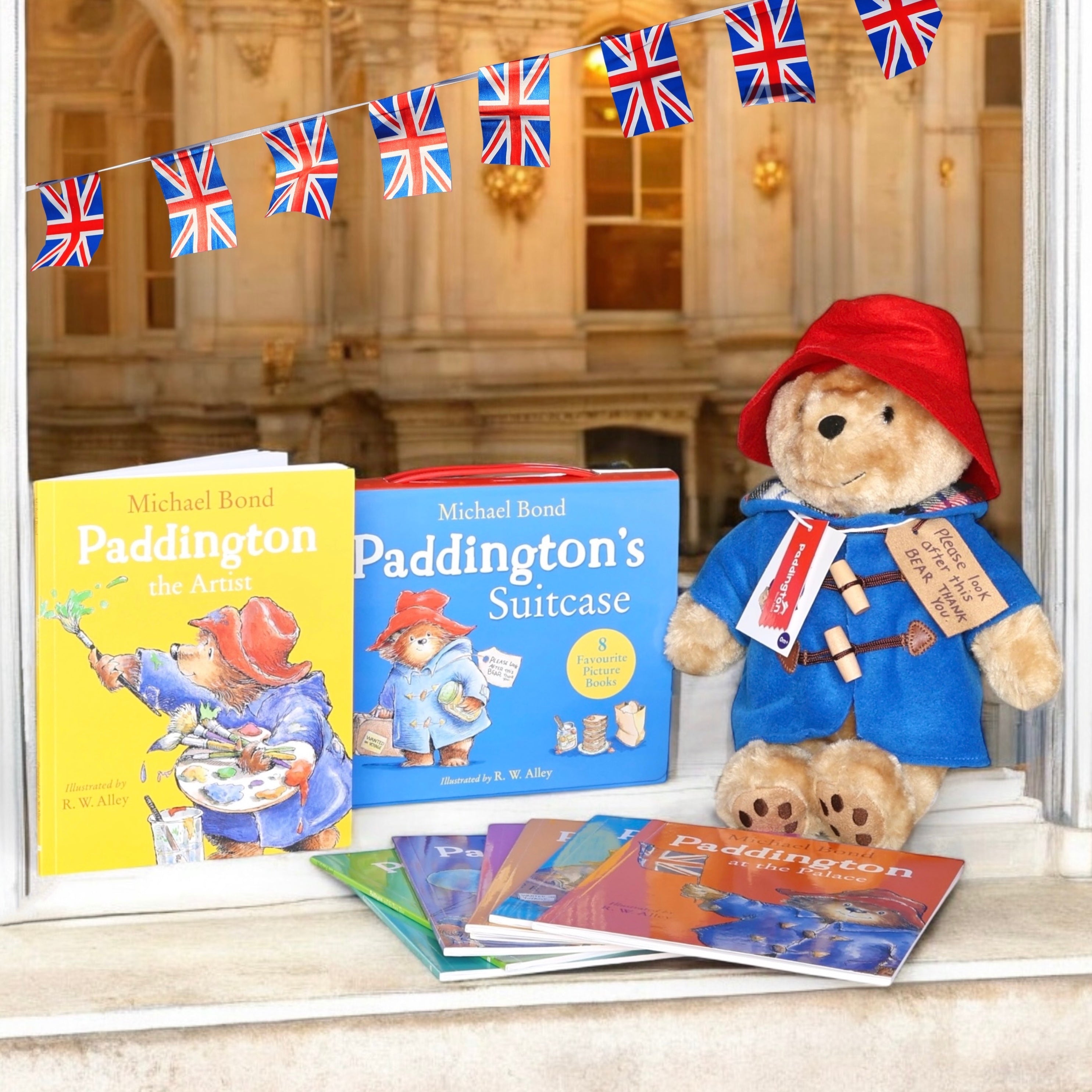 Paddington Bear Gift Set with Classic Paddington & Suitcase of Story Books