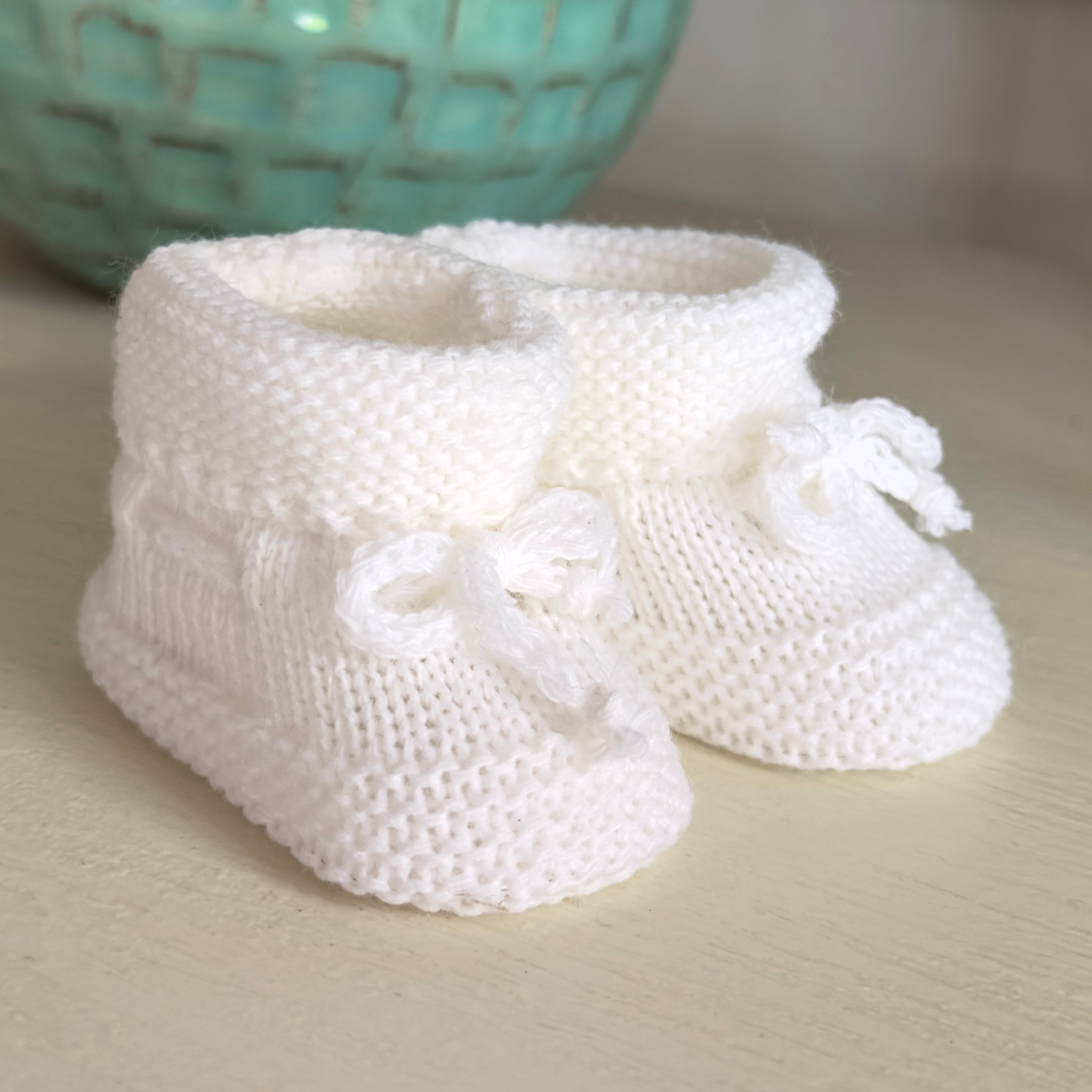 Knitted Tie-Up Baby Booties White Newborn