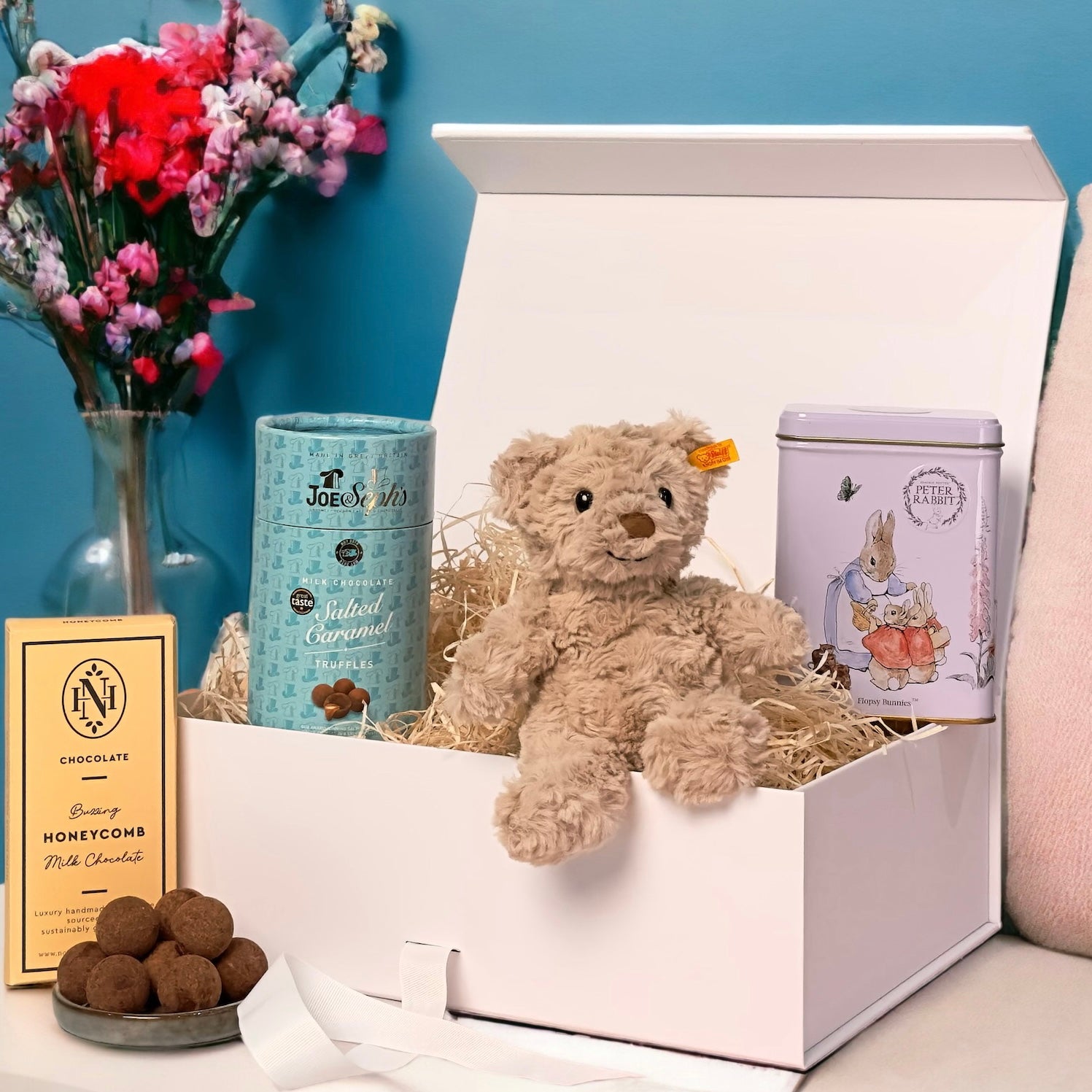 New Baby and Parent Hamper: Steiff Teddy and Treats