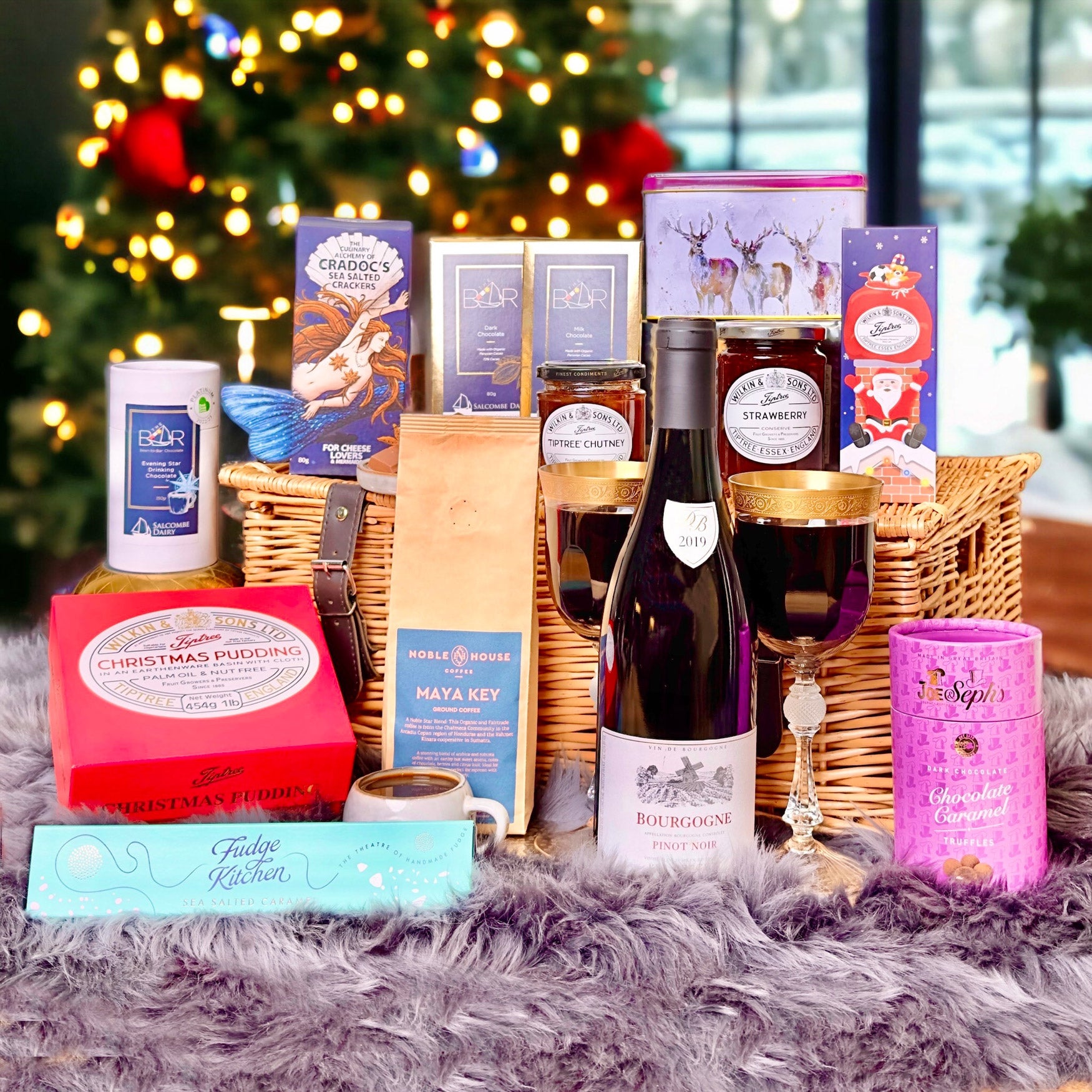 The Festive Treasure Trove Christmas Hamper