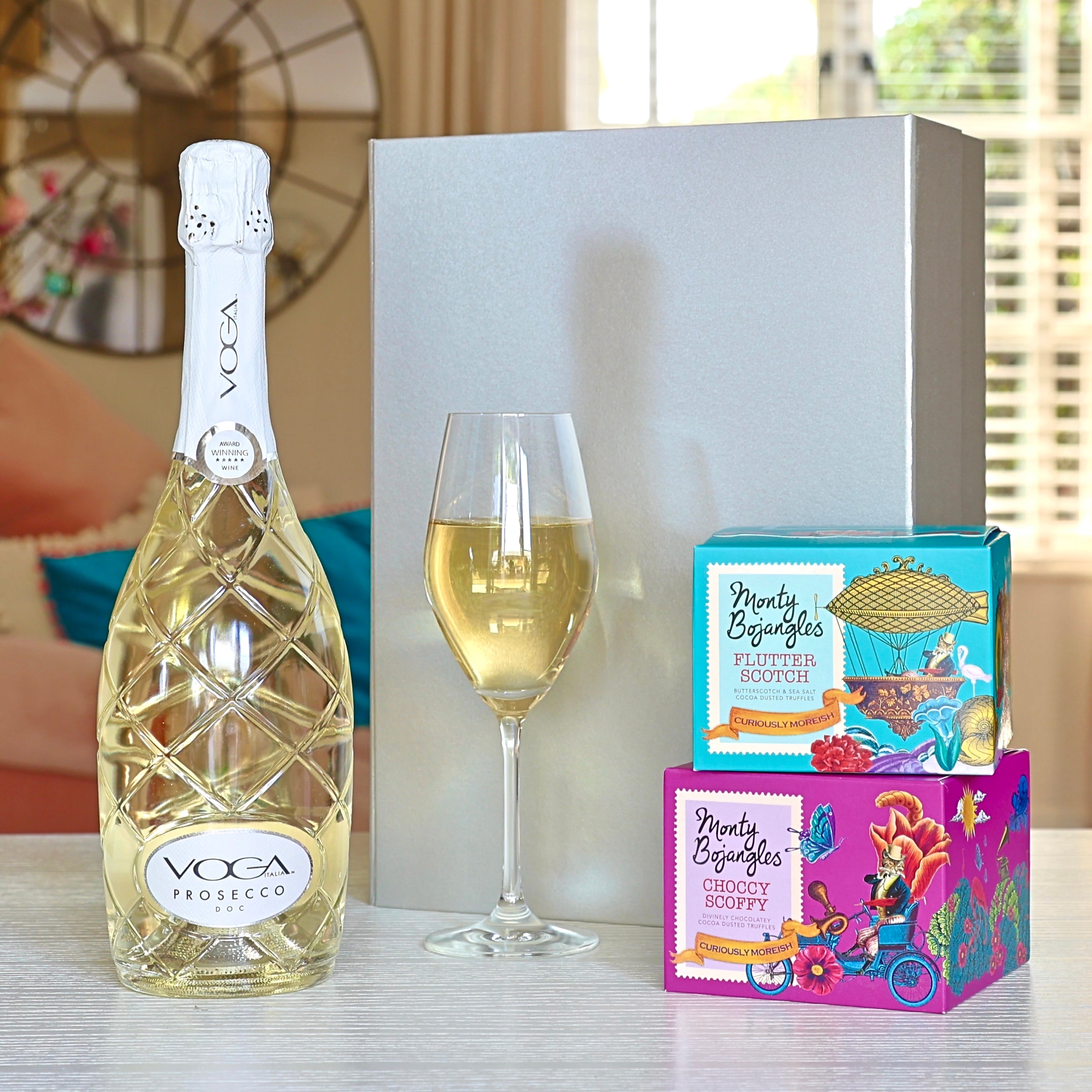 The Bubbles and Truffles Gift Box