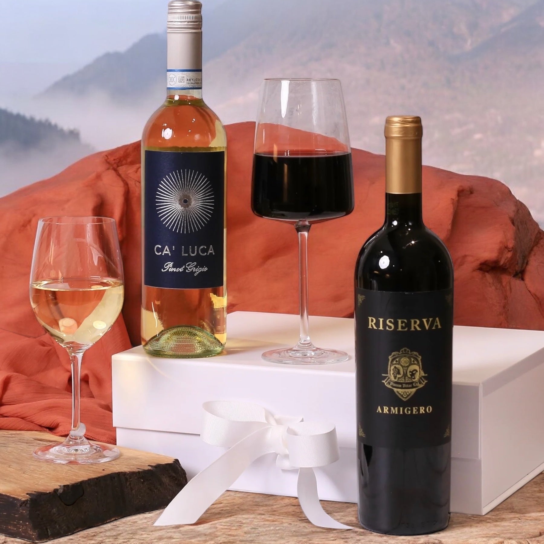 Wine Duo Gift Box: The Classic Italian Pair