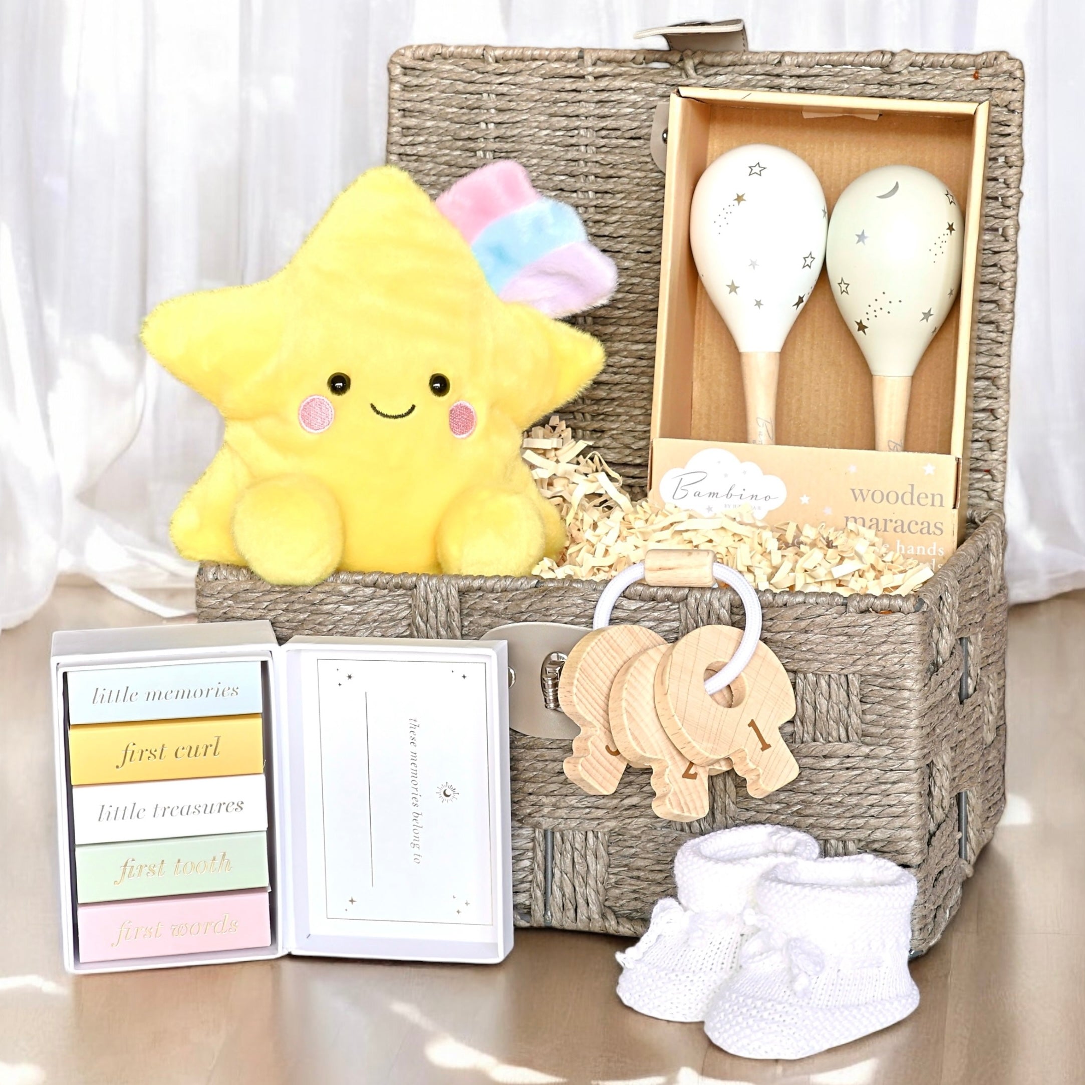 Little Star's Golden Memories New Baby Hamper