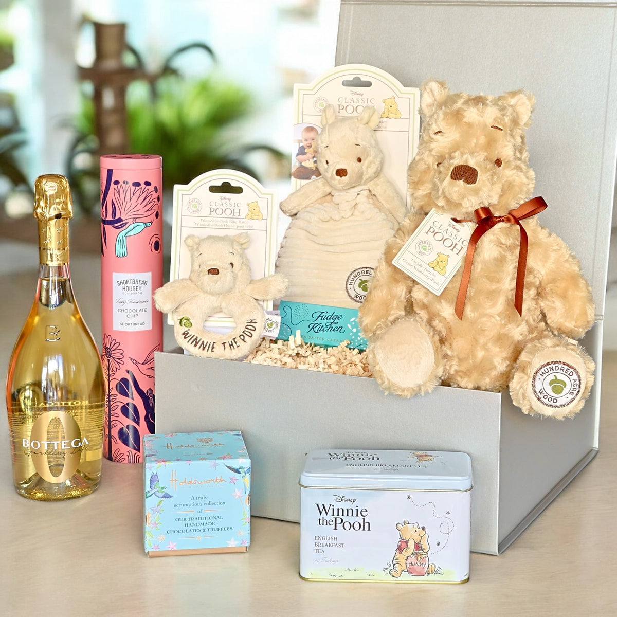 New Baby Gifts and Hampers