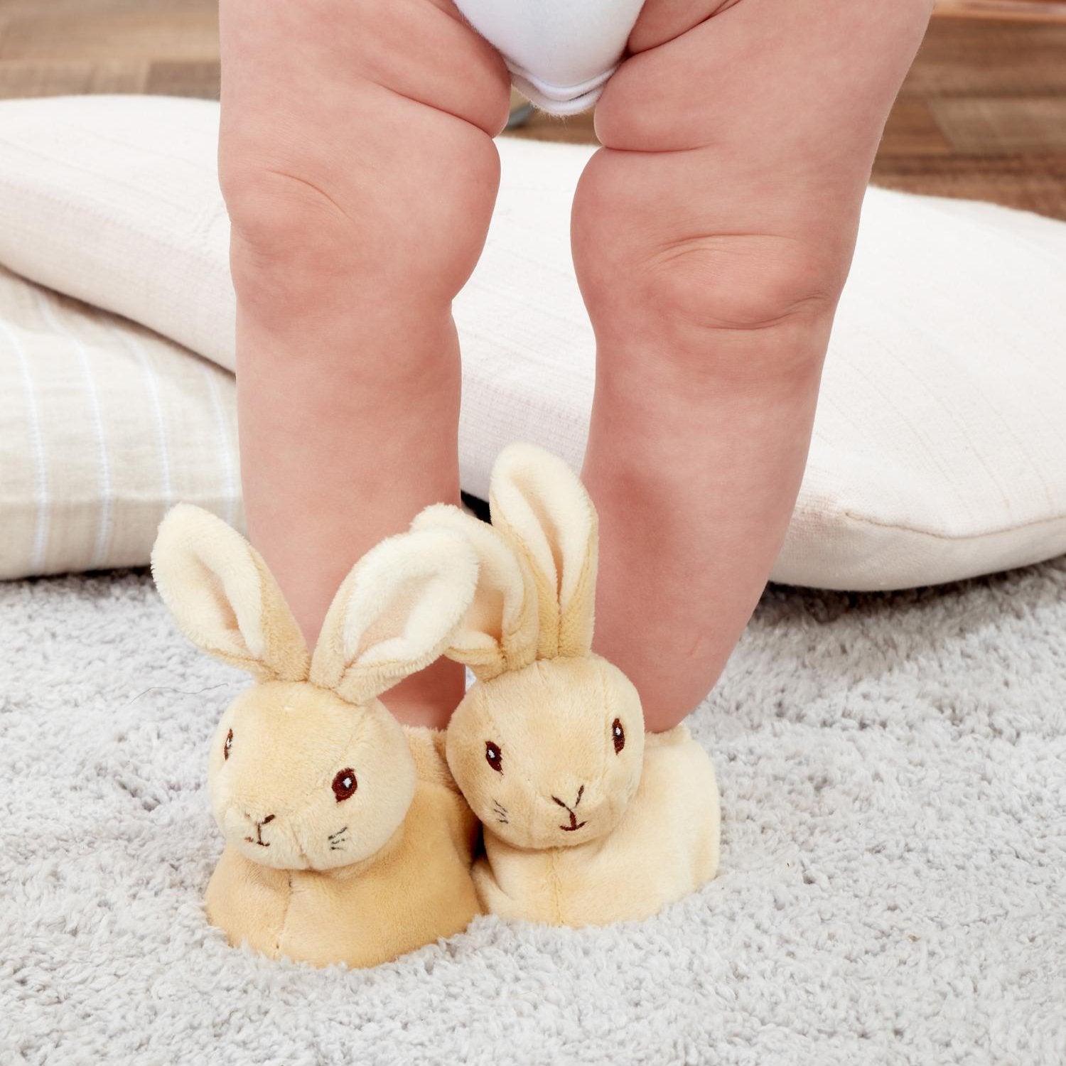 Cuddles & Treats with Flopsy Bunny - New Baby & Parent Hamper