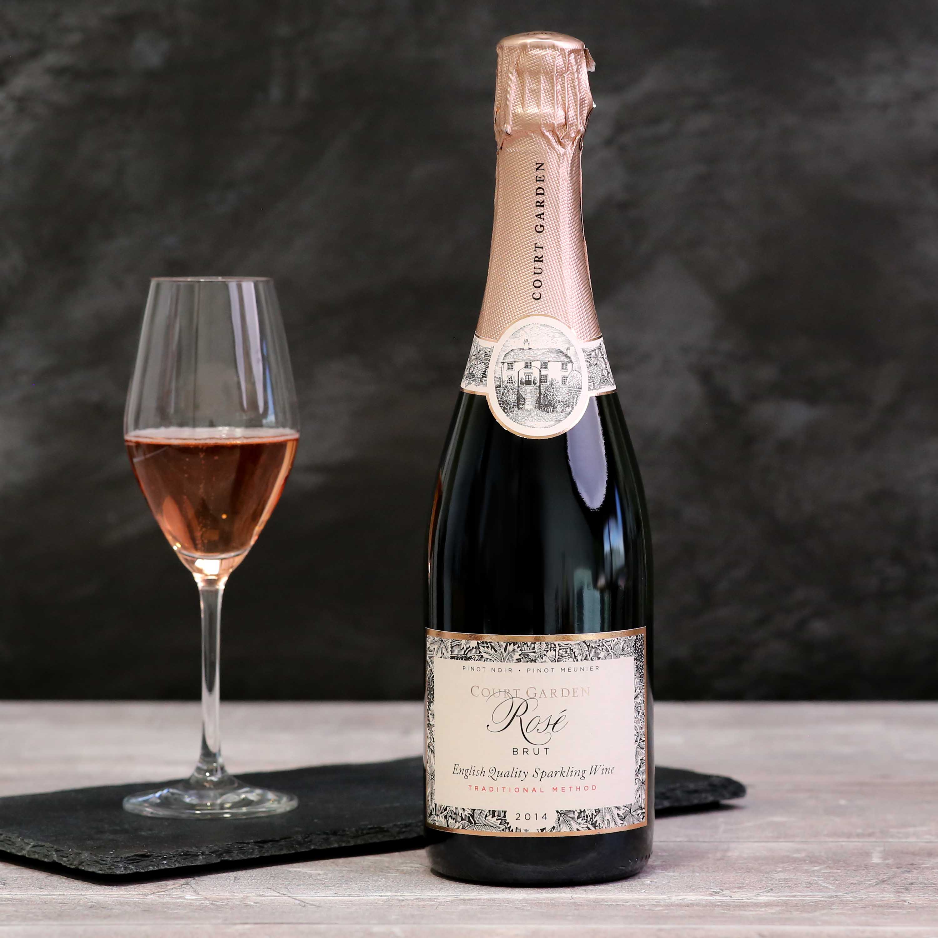 Wine Duo Gift Box: Premium English Sparkling