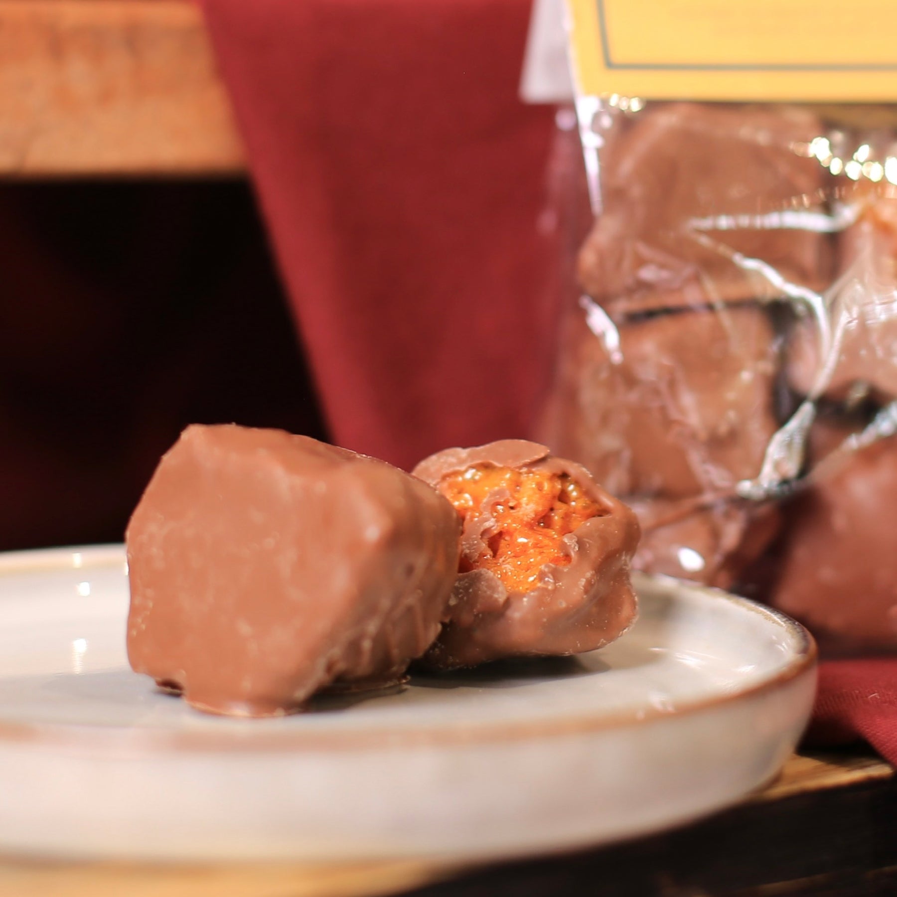 Milk Chocolate Coated Honeycomb Chunks