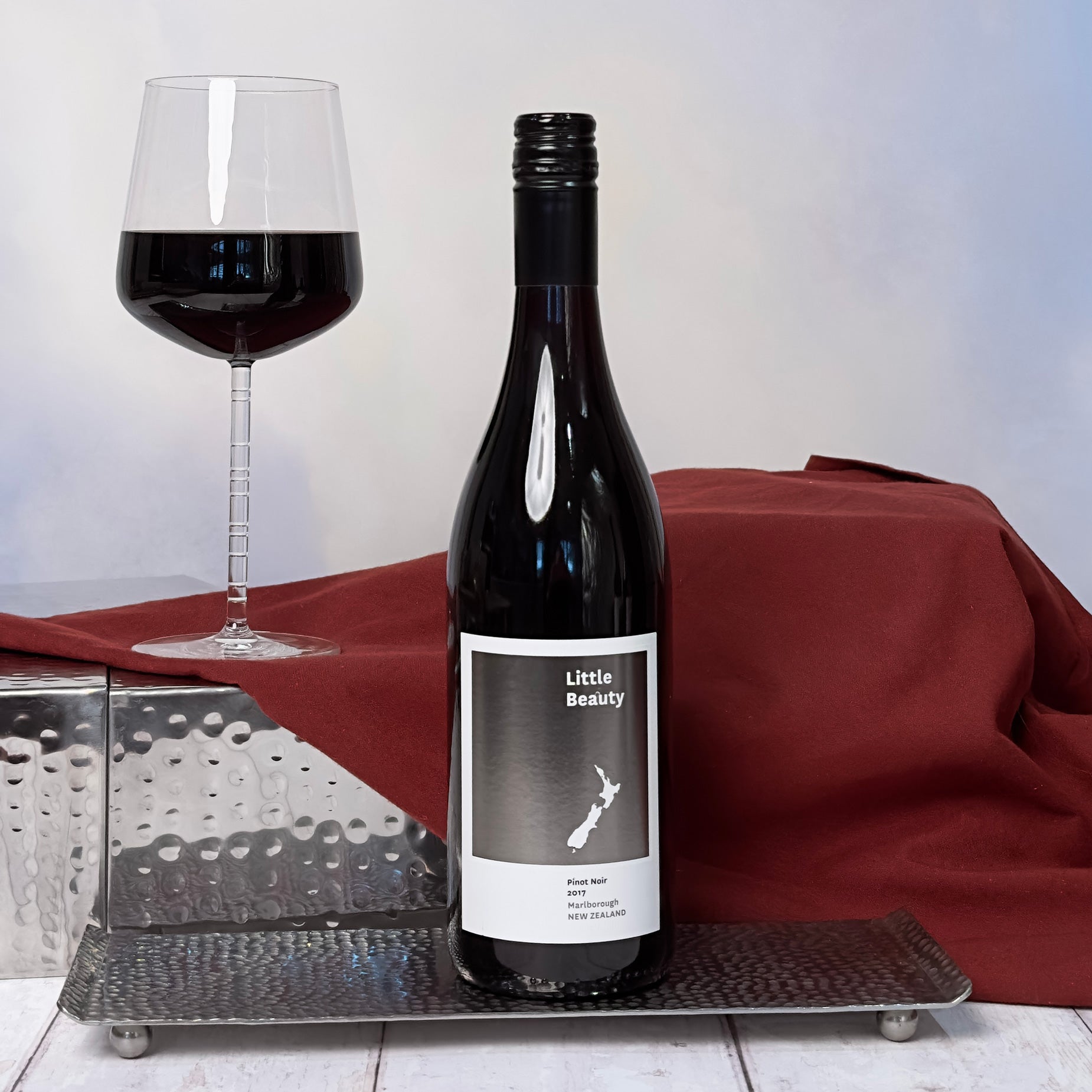 Little Beauty Limited Edition Pinot Noir, Marlborough, New Zealand 2017